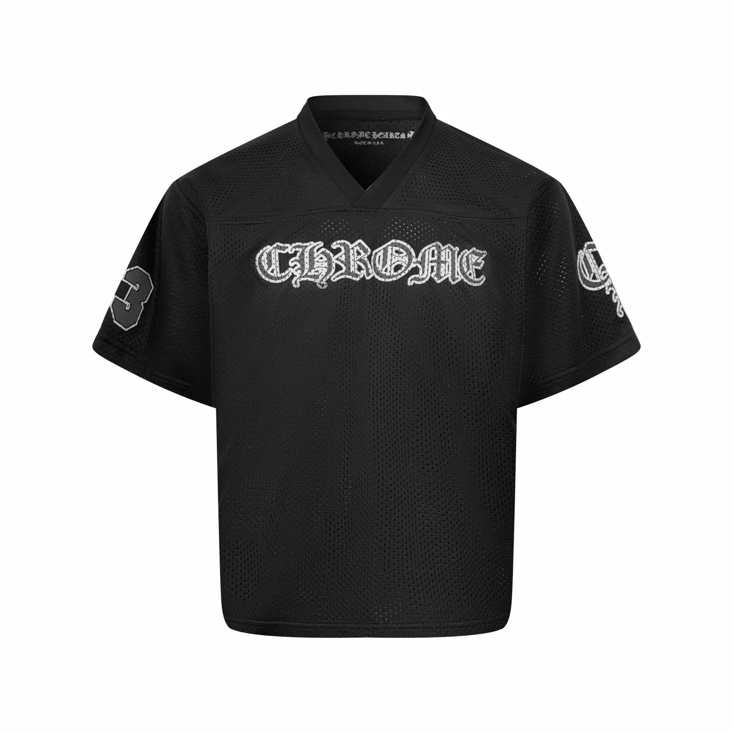 P250 Chrome Hearts mesh short-sleeved jersey. Customized obsidian starburst mesh. Cool and breathable. Comfortable and close to the skin. Because of its unique mesh structure, it can effectively discharge heat and moisture from the body. Mainly based on obsidian black, it gives a deep sense of luxury. Western Gothic body text is embedded in the mesh gaps to control the visual focus. Unique V-neck design. Modify the neck line. Numbers are integrated into the ritual expression of rock belief. Interpret faith with rebellion. Dare to break. Lead the rebellion. Craft 1: Use imported bright golden paste printing. The printing has been modified three times with the film screen. Use glue liquid paint to print the pattern on the fabric. Bake the fabric to fix the printing pattern. Process 2: The fabrics are washed and have a better hand feel. Not easy to deform, not easy to shrink, not easy to fade. Maintain long-term beauty. Accessories: Customized 1:1 CH trademark. Version: Loose version. Size: S M L XL. Style number: CC935.